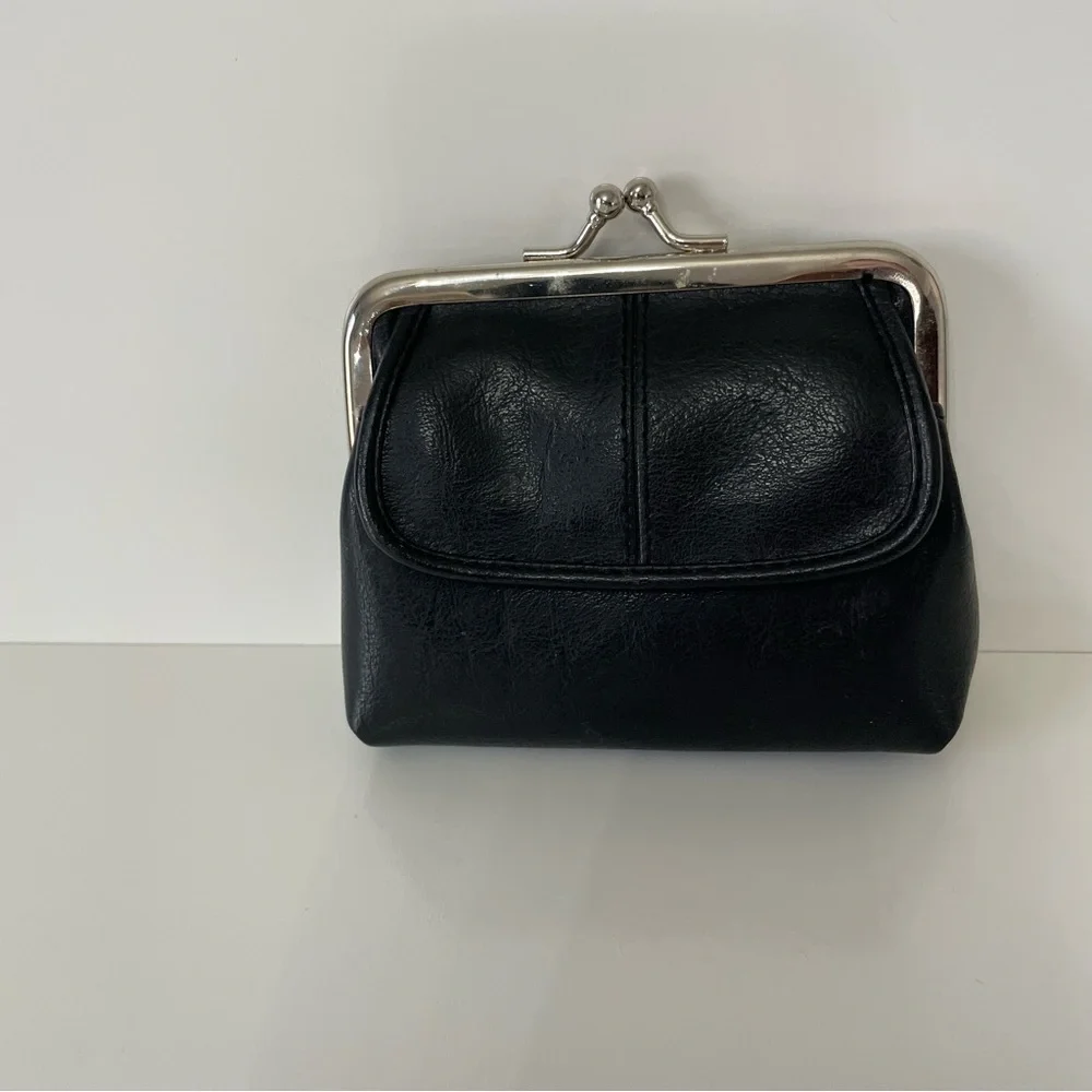 Black Kiss-Lock Clasp Coin Purse Wallet